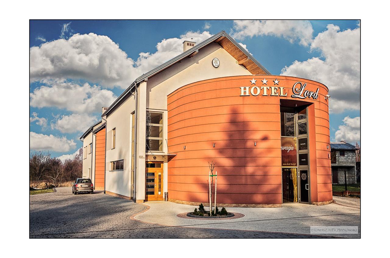 Hotel Lord Krosno Eksteriør bilde